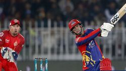 பாகிஸ்தானை விட்டு தெறித்து ஓடிய வெளிநாட்டு வீரர்கள்.. கடும் பீதியில் 128 பேர்.. காரணம் அந்த மெசேஜ்!