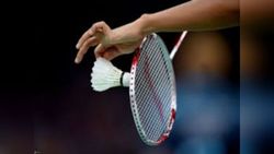 கொரோனாவின் விளையாட்டு போதும்... மத்த விளையாட்டுகள் தற்போது வேண்டாம்