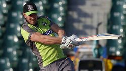 இவரையா வேண்டாம்னு சொன்னீங்க? 55 பந்தில் 113 ரன்.. 8 சிக்ஸ்.. மரண அடி.. கதிகலங்க வைத்த அதிரடி மன்னன்!