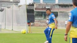 கிரிக்கெட், பேட்மின்டன், புட்பால், பைக் ரைடிங்... அனைத்திலும் சிறப்பான 'தல'