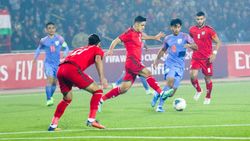 கொரோனாவால் கால்பந்து வீரர்கள் நிலைமை கேள்விக்குறி.. காப்பாற்ற களமிறங்கிய ஃபிபா!