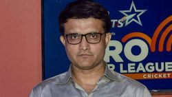 அந்த நாள் வரை பார்ப்போம்.. இல்லைனா கேன்சல் பண்ணிடுவோம்.. கங்குலி அதிரடி.. கசிந்த ஐபிஎல் ரகசியம்!