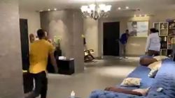 வீட்டுக்குள்ளேயே கிரிக்கெட்.. இது எப்படி இருக்கு? பண்டியா பிரதர்ஸ் சொன்ன அந்த மெசேஜ்!