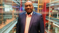 கொரோனாவுக்கு ஆப்பிரிக்க கால்பந்து உலகில் முதல் பலி.. சோமாலியா மாஜி வீரர் மரணம்