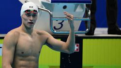 எட்டுவருஷம் தடையா... தாங்காது... இத நான் சும்மா விடப்போவதில்லை... சீன நீச்சல்வீரர்