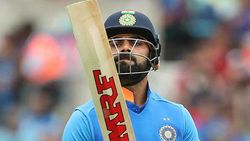 அவர் பார்மில இல்லாததுதான் பிரச்சினை... மத்தபடி கை, கண்ணெல்லாம் நல்லாதான் இருக்குது