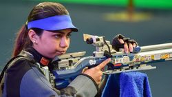 பரவாயில்லை விடுங்க.. 2021ல் தூள் கிளப்பிடலாம்.. அபூர்வியின் பாசிட்டிவ் எனர்ஜி!