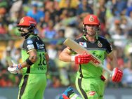 கொரோனா வைரஸ்.. கோலி - டி வில்லியர்ஸ் சேர்ந்து உதவி செய்ய முடிவு.. ஏலத்திற்கு வரும் ஸ்பெஷல் கிட்!