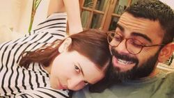 எங்க சிரிப்பு வேணும்னா போலியா இருக்கலாம்... ஆனா நாங்க குரங்கு இல்ல... விராட் பதிவு