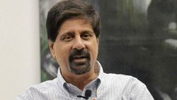 எனக்கு தோனியை பிடிக்கும்.. அதுக்காக டீம்ல எல்லாம் எடுக்க முடியாது.. முன்னாள் வீரர் சரமாரி விளாசல்!