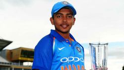 கிரிக்கெட் விளையாடாம இருக்கறது டார்ச்சரா இருக்கு... இளம் வீரர் பிரித்வி ஷா வெறுப்பு