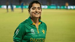 வெற்றியோ தோல்வியோ.. வாழ்க்கையை கத்துக்கங்க.. விடை பெற்றார் சனா மிர்