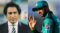 என்ன பார்த்து எப்படி அப்படி சொல்லலாம்? பப்ளிக்காக முட்டி மோதி சண்டை போட்ட பாக். கிரிக்கெட் வீரர்கள்!