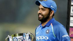 கேல் ரத்னா விருதுக்கு ரோஹித் சர்மா.. அர்ஜுனா விருதுக்கு அந்த 3 வீரர்கள்.. பிசிசிஐ பரிந்துரை!