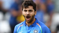 யாரையும் கேட்காமல் களத்தில் குதித்த இளம் இந்திய வீரர்.. கோபத்தில் பிசிசிஐ.. விரைவில் நடவடிக்கை!