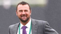 ஐ ஆம் சாரி.. சச்சினை விட இவர் தான் பெஸ்ட்.. ஏன்னா அந்த பலவீனம் இவர்கிட்ட இல்லை - சைமன் டவுல் !