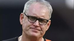 கோலியை விடுங்க.. இன்னும் 5 வருஷத்துல இவர் தான் டாப்பு.. யாரும் கேள்வியே கேட்க முடியாது! - டாம் மூடி