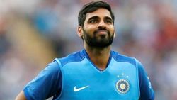 அதை எப்படிங்க என் வாயாலே சொல்வேன்.. இப்ப நினைச்சா கூட புல்லரிக்கும்.. புவனேஷ்வர் குமார்