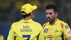 தம்பி உன்னை டீமை விட்டு தூக்கப் போறேன்.. சிஎஸ்கே வீரரை மிரட்டிய தோனி.. 4 நாள் முன் நடந்த சம்பவம்!