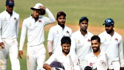 இவங்கதாங்க கடவுள்.. இதுதாங்க நல்ல மனசுங்குறது.. ரத்ததானம் செய்த மும்பை ரஞ்சி வீரர்கள்