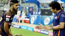 யாருப்பா இந்த பையன்? சச்சின் கேட்ட கேள்வி, பாண்டிங் தந்த அட்வைஸ்.. அதிரடி வீரரை உருவாக்கிய லெஜண்ட்ஸ்