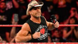 இருந்தா அவரை மாதிரி இருக்கணும்.. அண்டர்டேக்கரையே பொறாமைப்பட வைத்த ரெஸ்லிங் லெஜன்ட்!