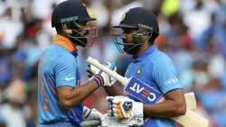 கோலி - ரோஹித் ஆடும் போது.. கேட்கக் கூடாத கேள்வியை கேட்ட ஆஸி. கேப்டன்.. உண்மையை போட்டு உடைத்த அம்பயர்