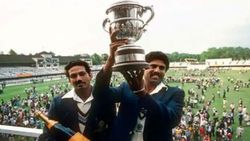 சோர்ந்து போன வீரர்கள்.. கபில் தேவ் சொன்ன அந்த வார்த்தைகள்.. 1983 உலகக்கோப்பை வென்ற இந்திய அணி!