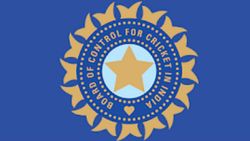 டி20 உலக கோப்பை பத்தி எப்பப்பா முடிவெடுப்பீங்க.. அதுக்காக நாங்க காத்திருக்க மாட்டோம்.. பிசிசிஐ