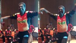 யார் என்று தெரிகிறதா? டேவிட் வார்னரின் கேள்வி.. யுவராஜின் வினோத ஆசை