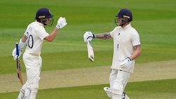 விக்கெட்டே எடுக்காமல் 50 ஓவர்.. பரிதாப வெ.இண்டீஸ் வீரர்.. இங்கிலாந்தை காப்பாற்றிய போப்!