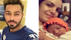 என்னோட ரெண்டு ஏஞ்சல்சை மிஸ் செய்கிறேன்... என்ன செய்யறது கடமை அழைக்குது