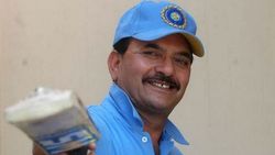 இப்படி ஐபிஎல் நடத்துறது தப்பு.. பொறாமையில் பொங்கிய பாக். வீரர்கள்.. சரமாரியாக விளாசிய மதன் லால்!