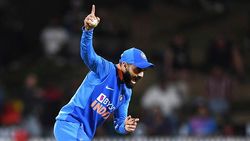 2008ல இந்தியா ஜெர்சியை முதல்ல போட்டாரு... அப்புறமா நடந்ததெல்லாம் வரலாறு.. பிசிசிஐ பாராட்டு