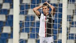 எதோட எதை கம்பேர் செய்யறதுன்னுகூட தெரியாத பிரபல கால்பந்தாட்ட வீரர்