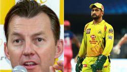 தோனியால் மொத்த சிஎஸ்கே டீமுக்கும் பிரஷர்.. முன்னாள் ஆஸி. வீரர் சொன்ன உண்மை!