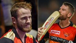 அவரை ஏன் எடுக்கவில்லை.. வார்னரின் திடீர் முடிவால் பொங்கிய ரசிகர்கள்.. எஸ்ஆர்எச் அணியில் அரசியல்!