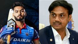 எவ்வளவு சொல்லியும் கேட்கலை.. தோனியை காப்பி அடித்து வாழ்க்கையை தொலைத்த இளம் வீரர்!