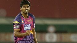 டூல்ஸ் பிடிச்ச கை.. துல்லியமான மேஜிக் கூக்ளி.. ஐபிஎல் உலகை அதிர வைக்கும் தமிழக 