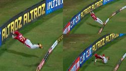 பருந்தாக மாறிய 