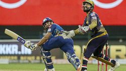 மில்லியன் டாலர் பேபி.. விழுந்த இடத்திலேயே எழுந்து வெளுத்த ரோஹித்.. ஹிட்மேன் எதிர்பார்க்காத சாதனை!