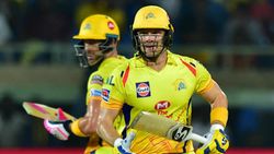 சிஎஸ்கேவிற்கு துணை நிற்பேன்.. எங்கும் செல்ல மாட்டேன்.. பாட்டி இறந்த துக்கத்திலும் விளையாடிய வாட்சன்!