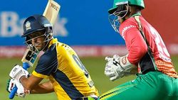 முடிஞ்சா என் பவுலிங்கை தொட்டுப் பாரு.. சவால் விட்ட சிஎஸ்கே வீரர்.. சரண்டர் ஆன லூசியா!