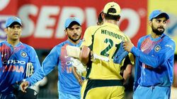 நேரிடையா யூஏஇயில இருந்து வர்றீங்களா... ரொம்ப ரிஸ்க்... பெர்த்தில் நடக்க வாய்ப்பில்லை