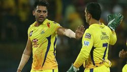 2 வருடங்களில் இல்லாத அடி.. கைவிட்ட சிஎஸ்கே வீரர்.. சமாளித்த தோனி!