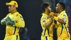 நிறைய பேர் இருக்காங்க.. அவர்கிட்ட சொல்லிடுங்க.. தோனி போட்ட ஸ்கெட்ச்.. வசமாக சிக்கிய 