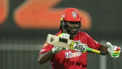 அணியோட இளம் வீரர்கள் ரிடையர்ட் ஆகாதீங்கன்னு அடம்பிடிக்கிறாங்க... கிறிஸ் கெயில் உற்சாகம்