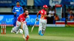 விறுவிறு சேஸிங்.. நம்பர் 1 டெல்லி டீமை காலி செய்த பஞ்சாப்.. வெ.இண்டீஸ் வீரர்கள் அதிரடி!