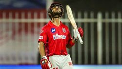 100 அடிச்சாலும் 200 அடிச்சாலும் அவுட் ஆகக்கூடாது.. தந்தையின் மந்திர சொல்.. உருகிய மன்தீப்