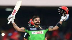 இப்படி கூடவா ரெக்கார்டு பண்ணுவாரு.. கோலியின் புது ரெக்கார்டு.. வாயை பிளந்த ரசிகர்கள்!